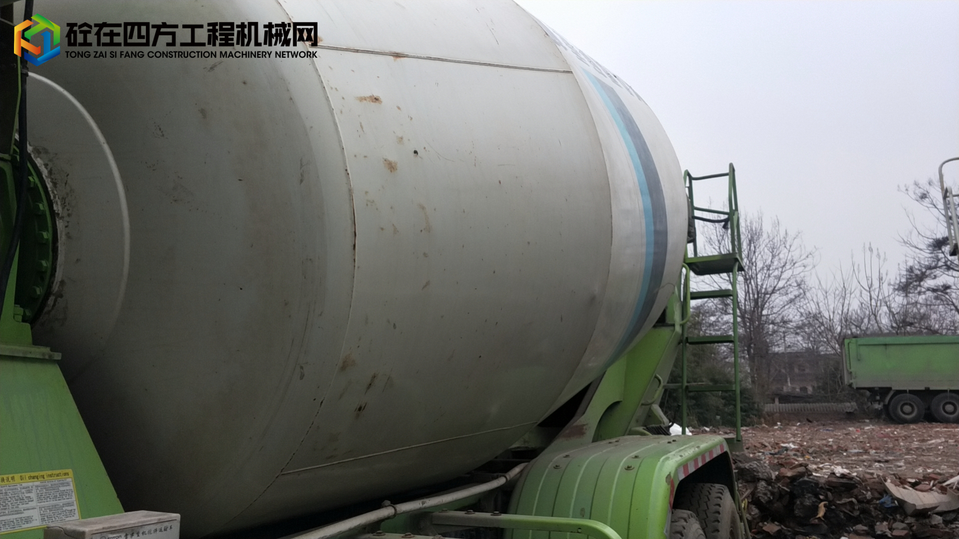 https://images.tongzsf.com/tong/truck_machine/20220129/161f50a05eadba.jpg