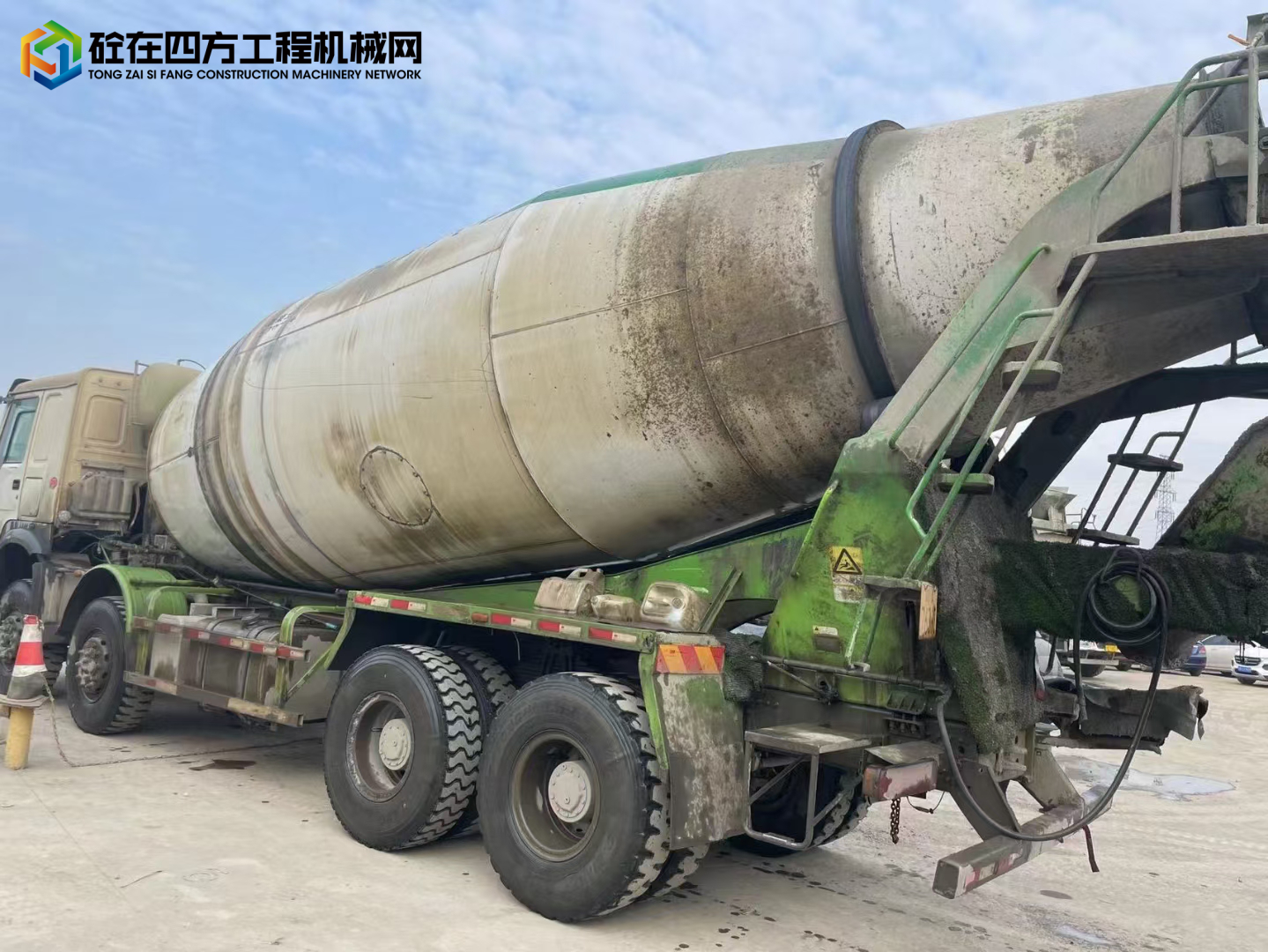 https://images.tongzsf.com/tong/truck_machine/20220129/161f54d38b7920.jpg