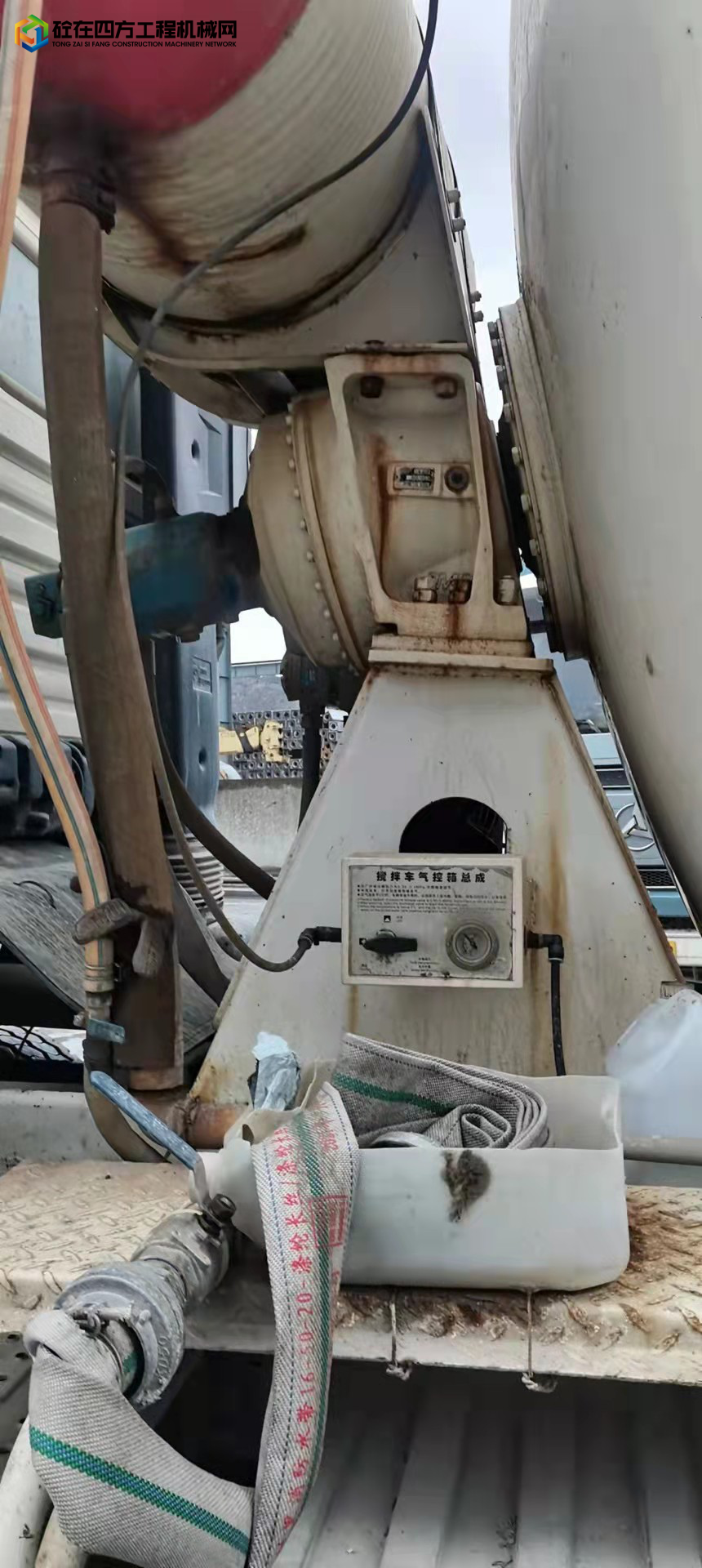 https://images.tongzsf.com/tong/truck_machine/20220130/161f56dea71d11.jpg