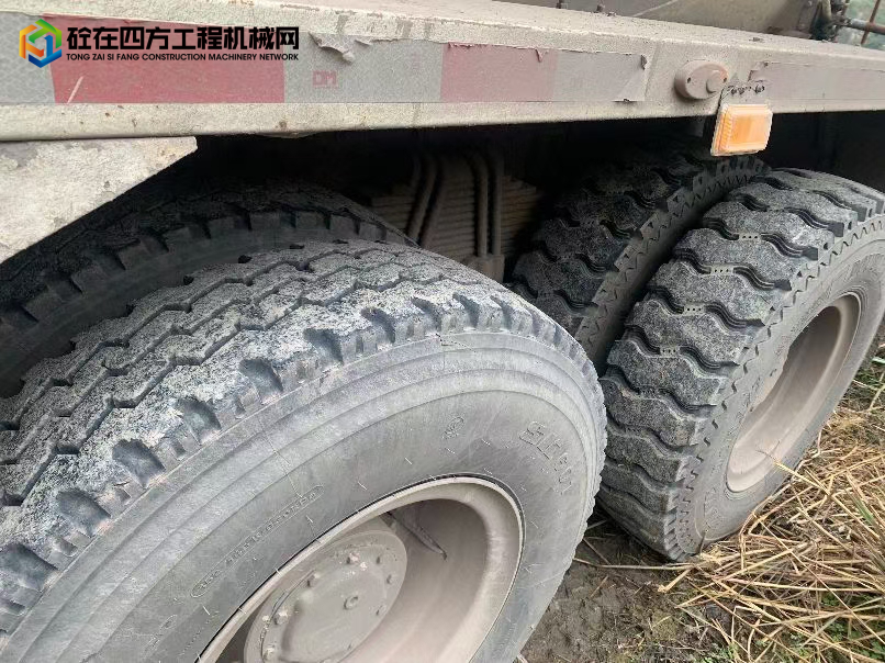 https://images.tongzsf.com/tong/truck_machine/20220130/161f635745d9c8.jpg