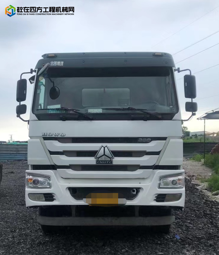 https://images.tongzsf.com/tong/truck_machine/20220205/161fe407b6c64e.jpg