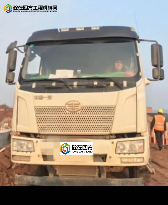 https://images.tongzsf.com/tong/truck_machine/20220207/16200d08749cc0.jpg