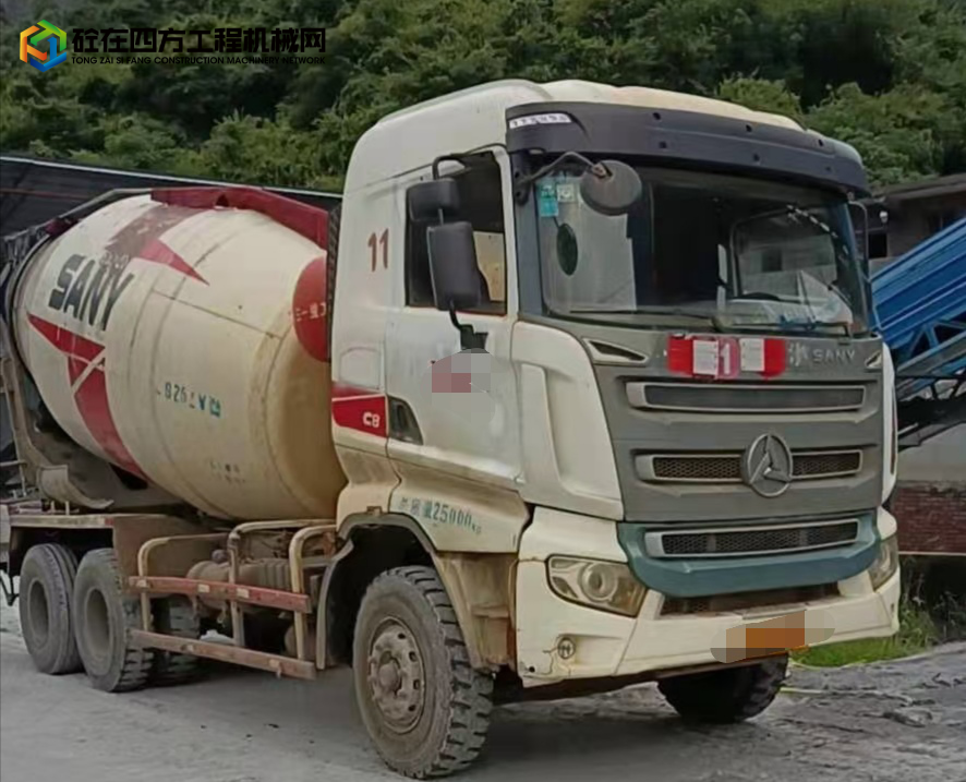 https://images.tongzsf.com/tong/truck_machine/20220207/162012205ac595.jpg