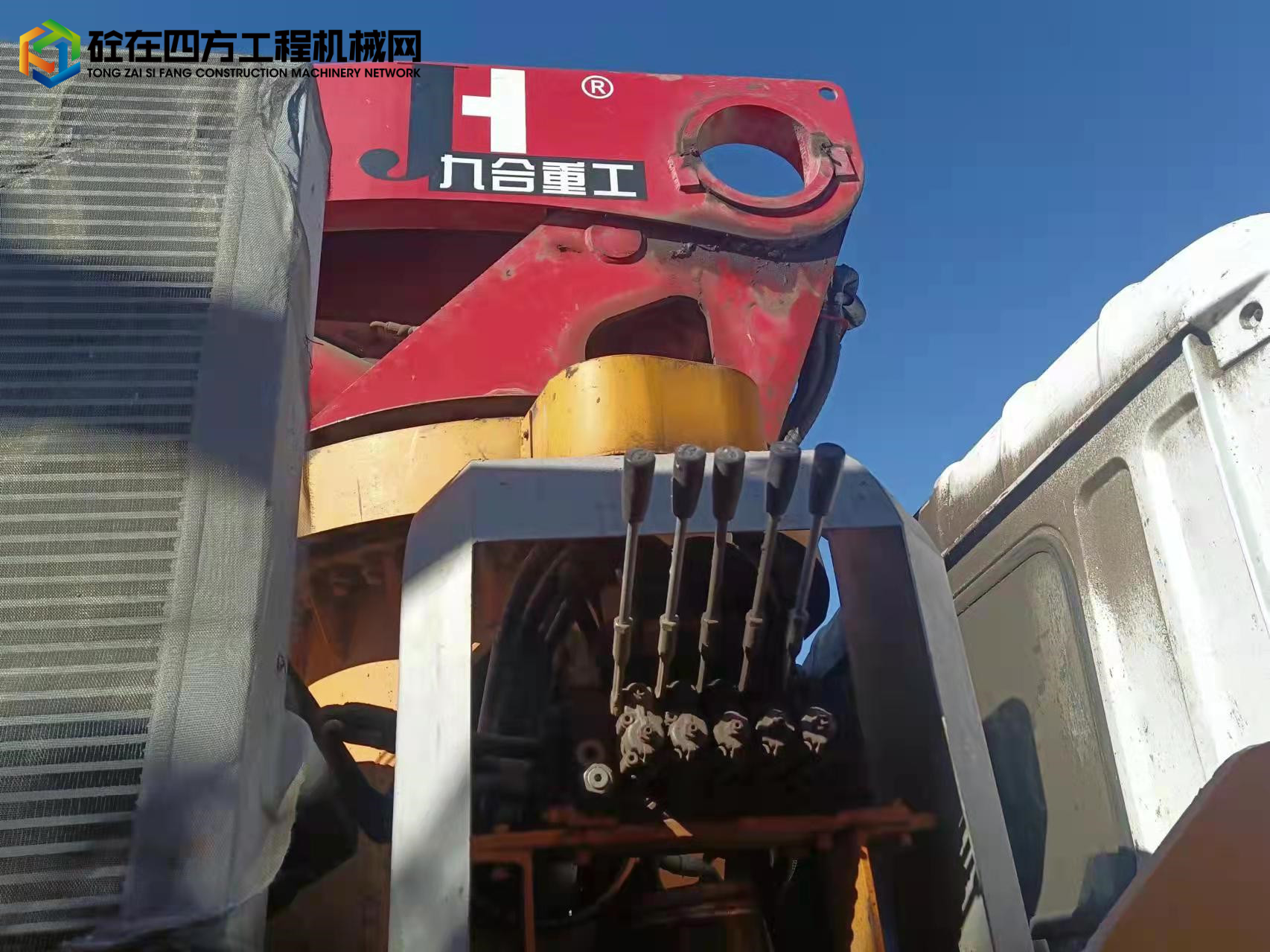 https://images.tongzsf.com/tong/truck_machine/20220208/16201fc6639585.jpg