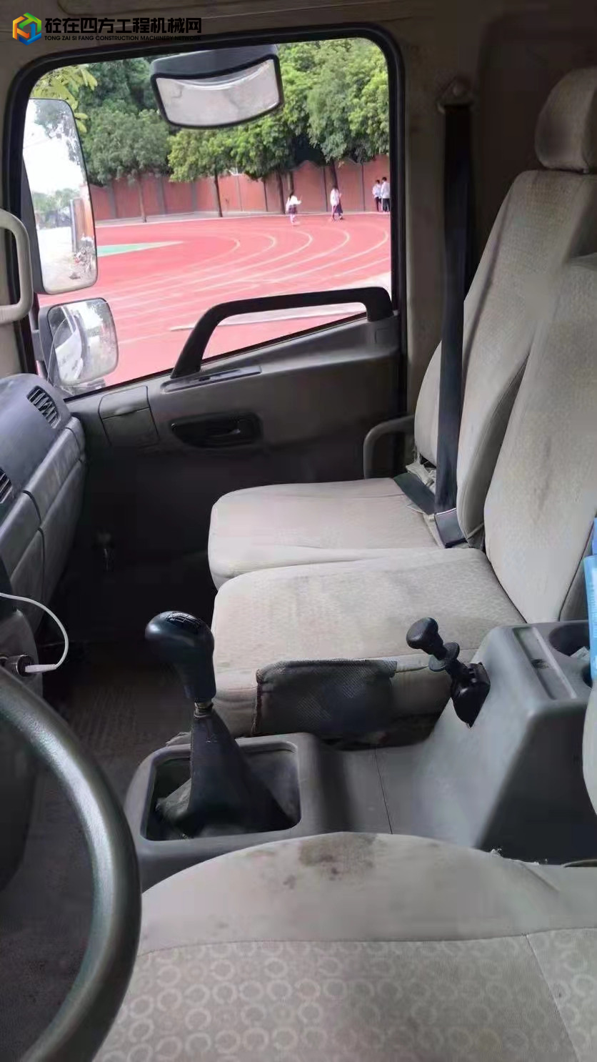 https://images.tongzsf.com/tong/truck_machine/20220209/162031adf2522c.jpg