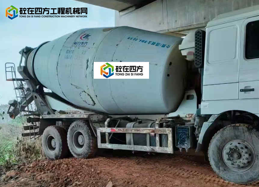 https://images.tongzsf.com/tong/truck_machine/20220209/16203679e0e337.jpg