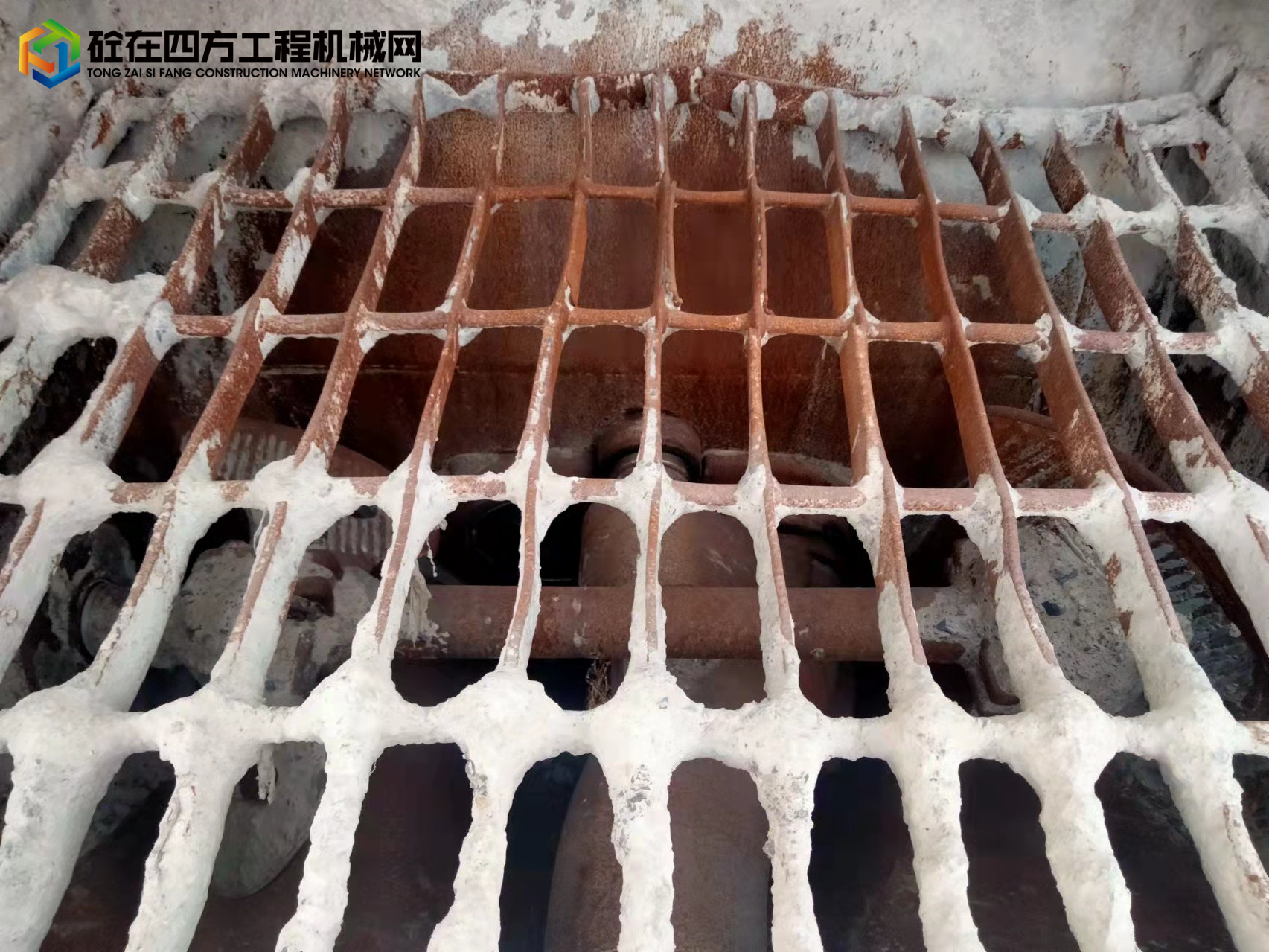 https://images.tongzsf.com/tong/truck_machine/20220210/1620488e7db731.jpg