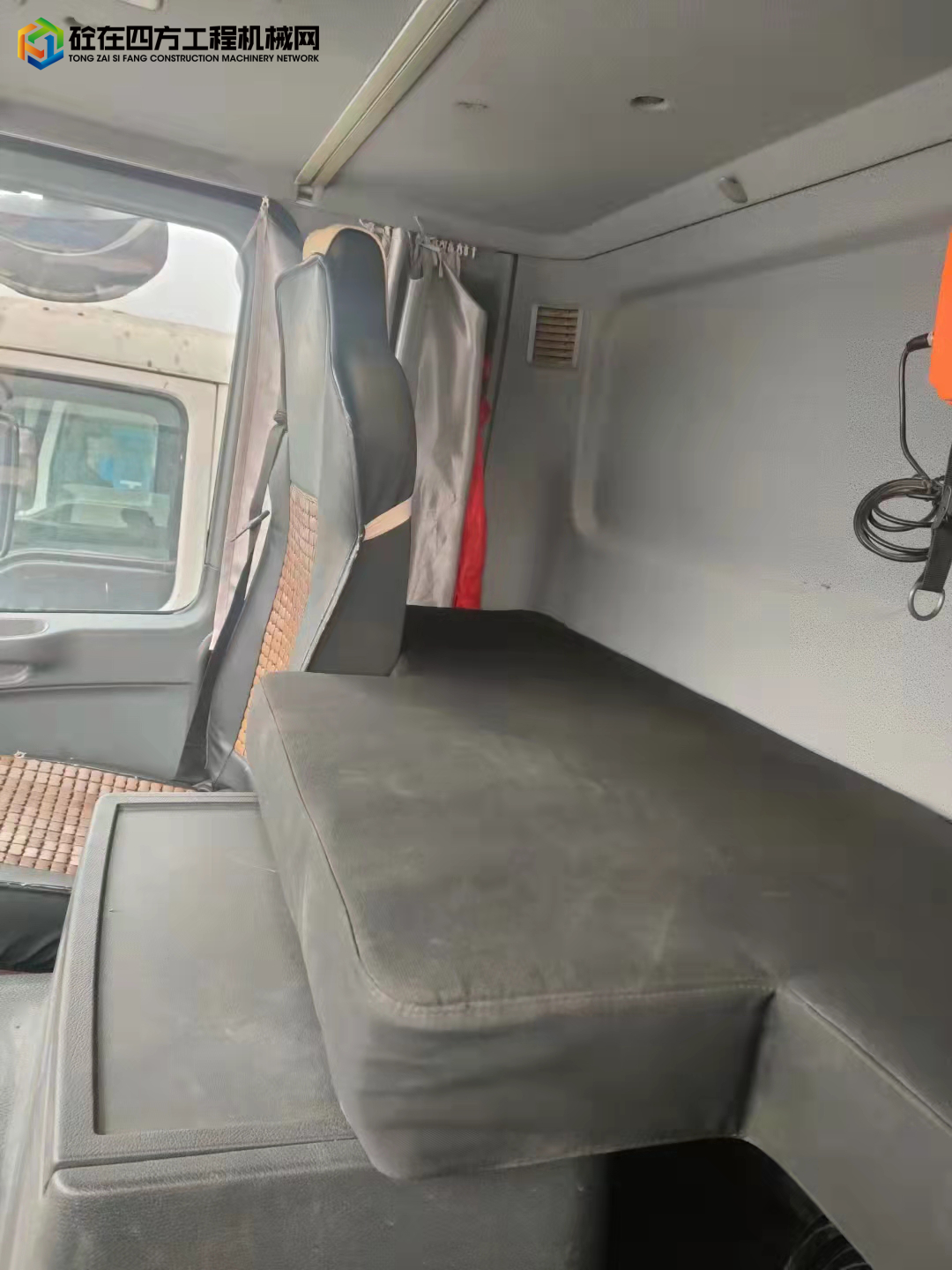 https://images.tongzsf.com/tong/truck_machine/20220210/162049f4912d2f.jpg