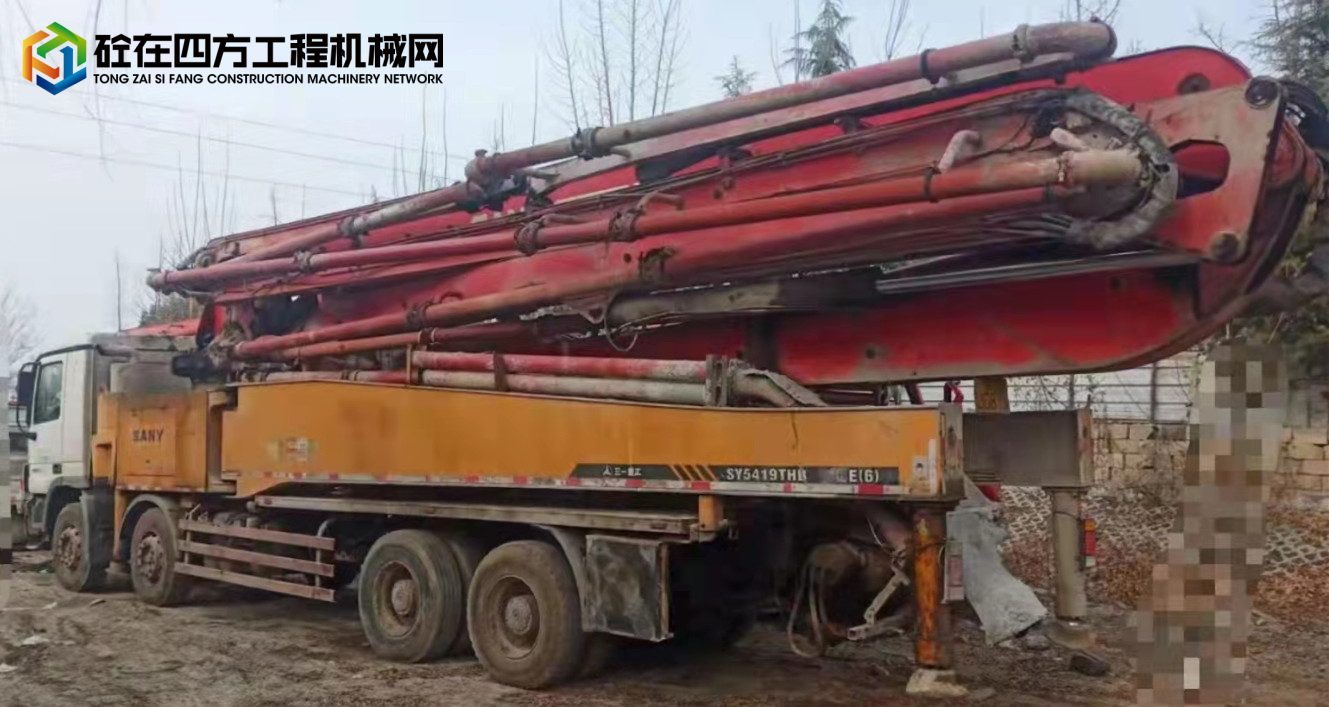 https://images.tongzsf.com/tong/truck_machine/20220211/16206078f94e12.jpg