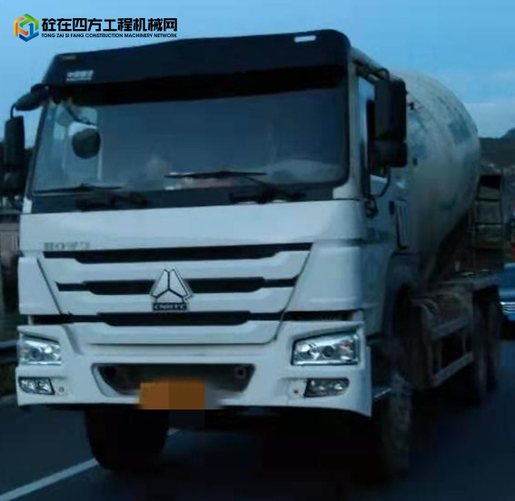 https://images.tongzsf.com/tong/truck_machine/20220214/16209adca015db.jpg