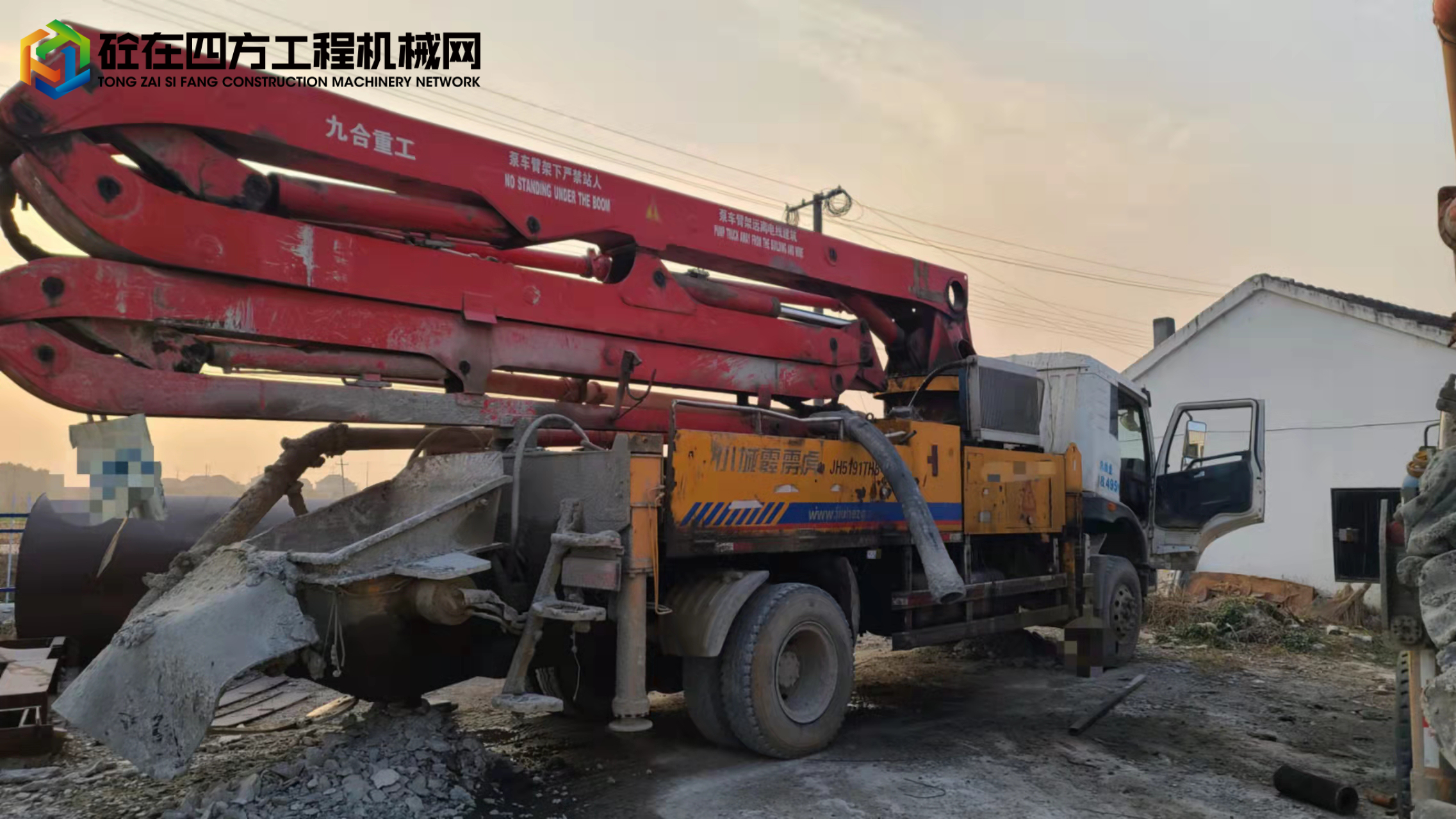 https://images.tongzsf.com/tong/truck_machine/20220214/16209fdbf3fb82.jpg