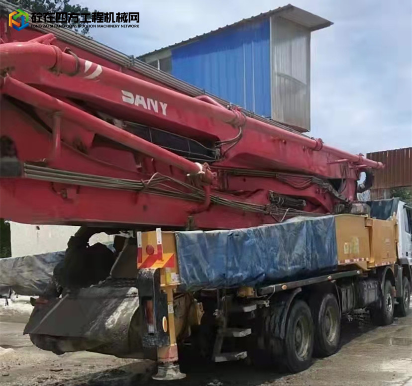 https://images.tongzsf.com/tong/truck_machine/20220215/1620b4c6385884.jpg