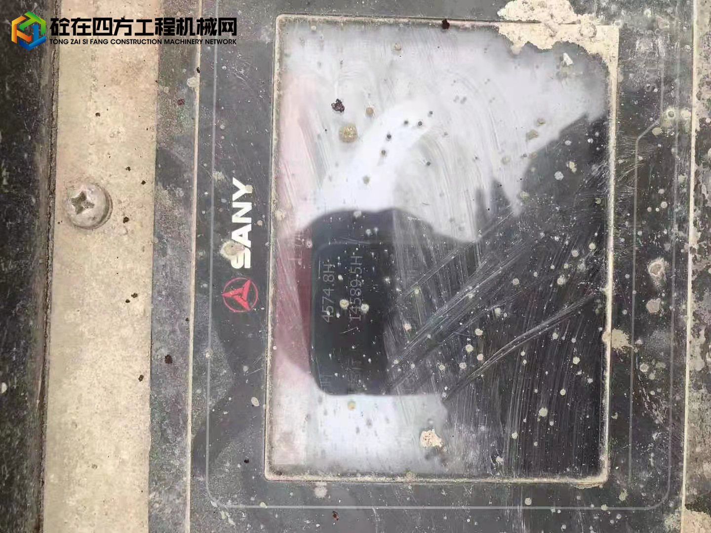 https://images.tongzsf.com/tong/truck_machine/20220216/1620cb9639bea2.jpg