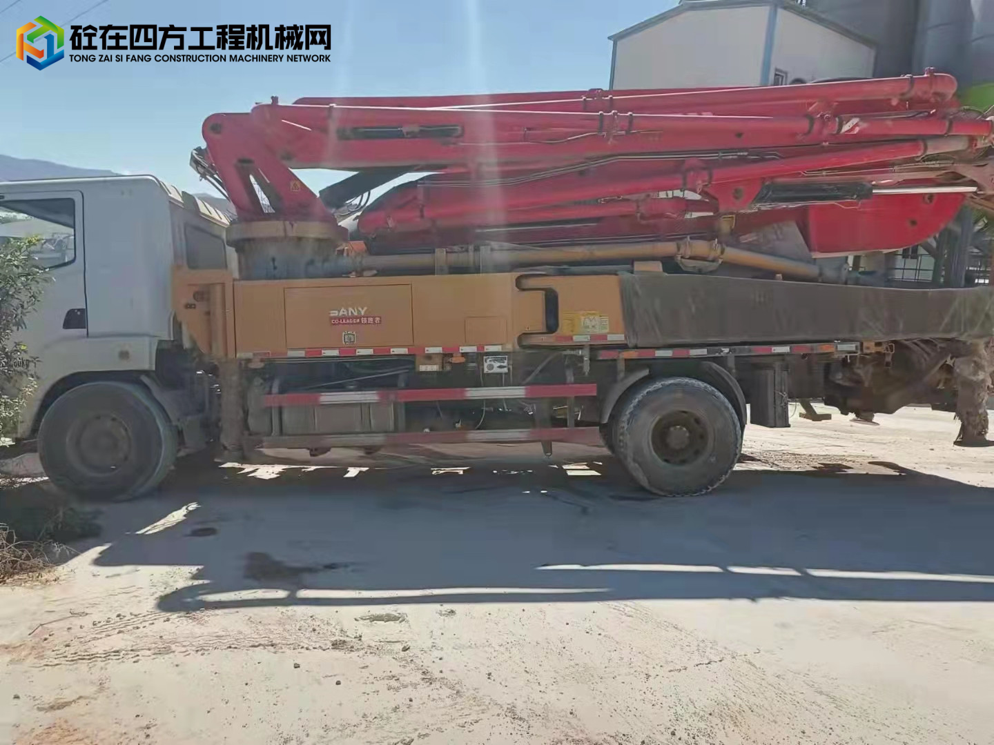 https://images.tongzsf.com/tong/truck_machine/20220217/1620dca2a25de6.jpg