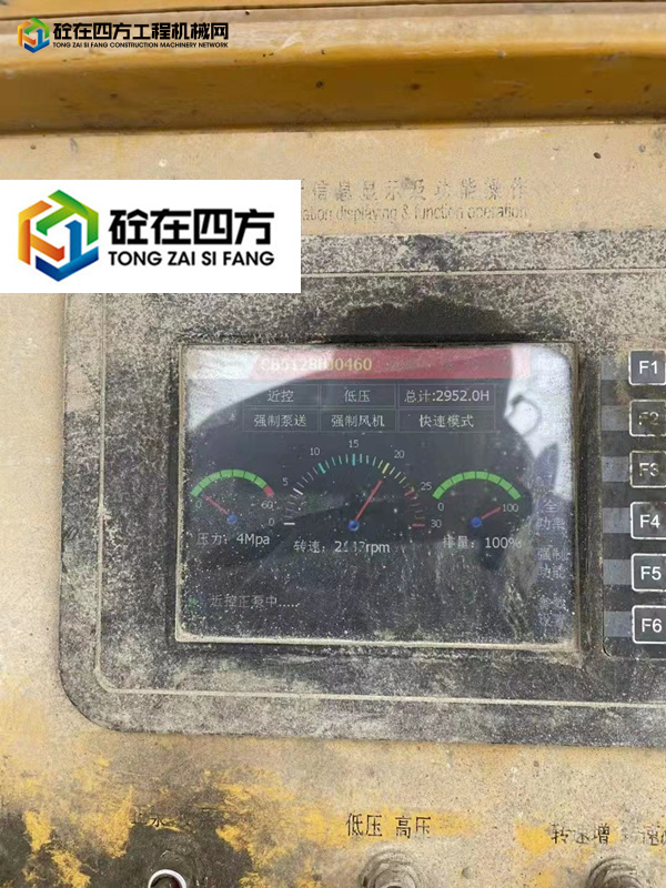 https://images.tongzsf.com/tong/truck_machine/20220217/1620e19a12c1ba.jpg
