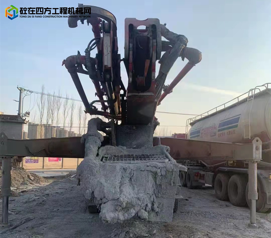 https://images.tongzsf.com/tong/truck_machine/20220218/1620f4b0f82d4e.jpg
