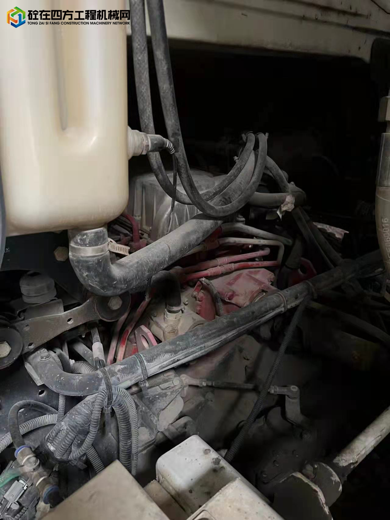 https://images.tongzsf.com/tong/truck_machine/20220219/1621052de3b263.jpg