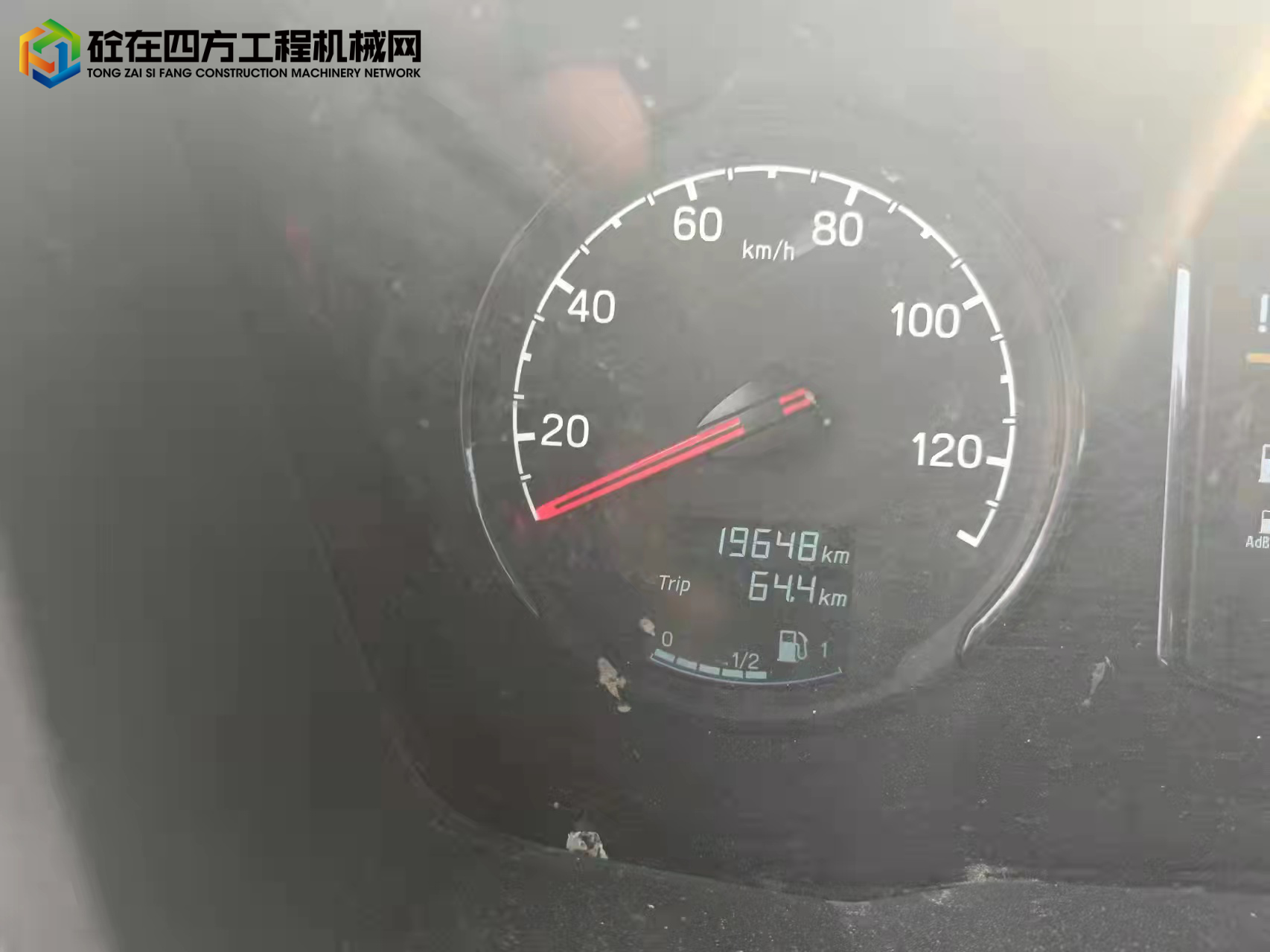 https://images.tongzsf.com/tong/truck_machine/20220219/16210aea80df8a.jpg
