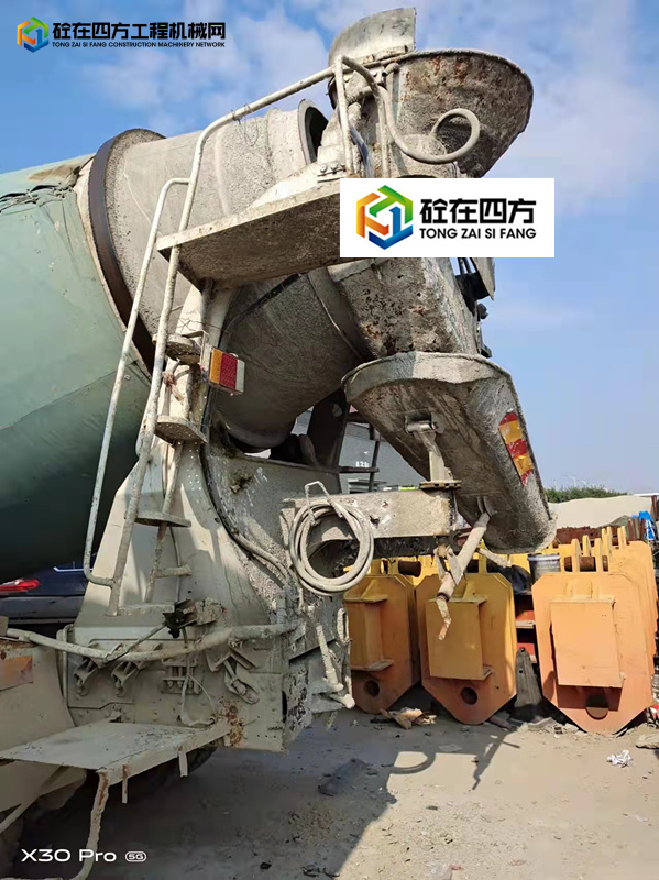https://images.tongzsf.com/tong/truck_machine/20220219/16210b7fdef315.jpg