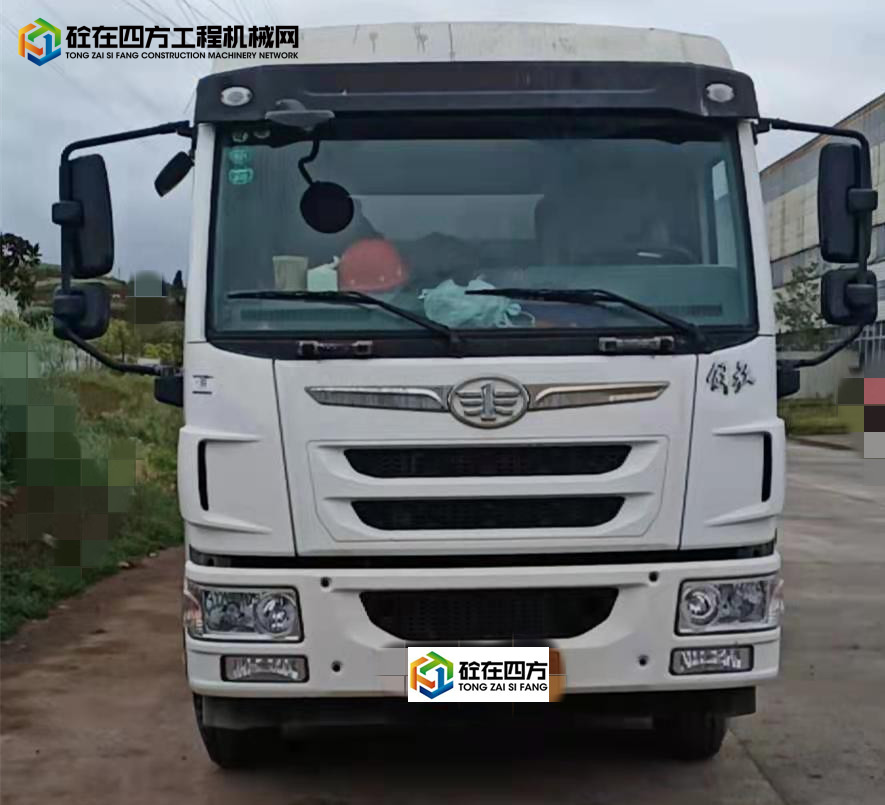 https://images.tongzsf.com/tong/truck_machine/20220221/1621323edb3d0e.jpg