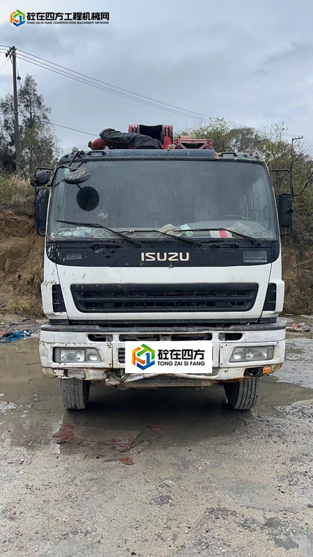 https://images.tongzsf.com/tong/truck_machine/20220221/162134b05aa486.jpg