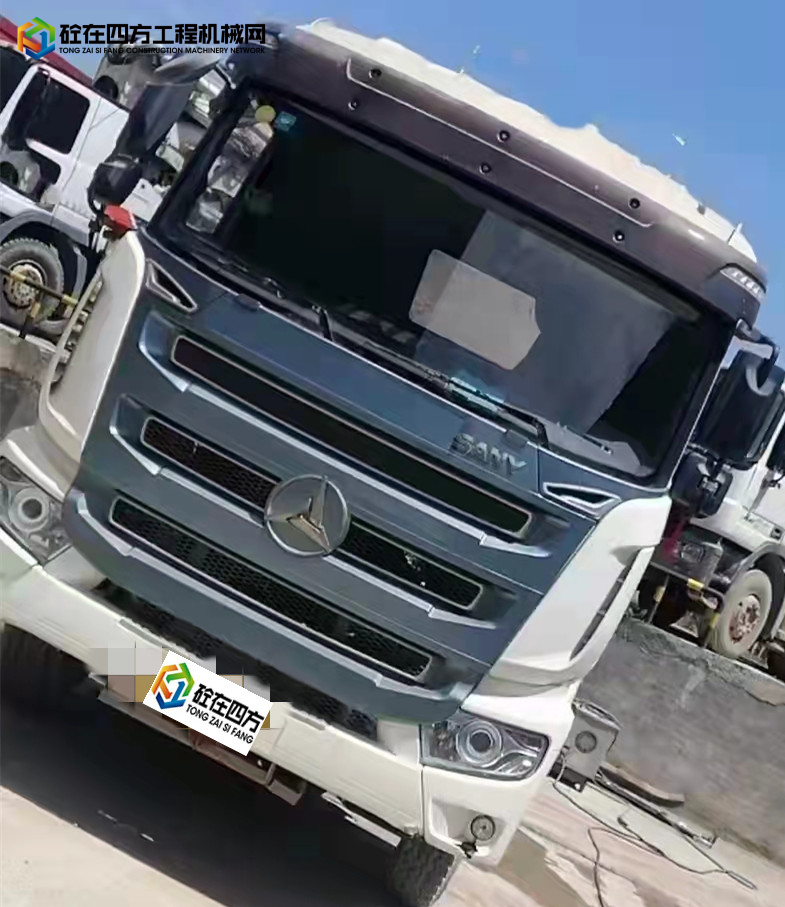 https://images.tongzsf.com/tong/truck_machine/20220222/162144faf93ecd.jpg