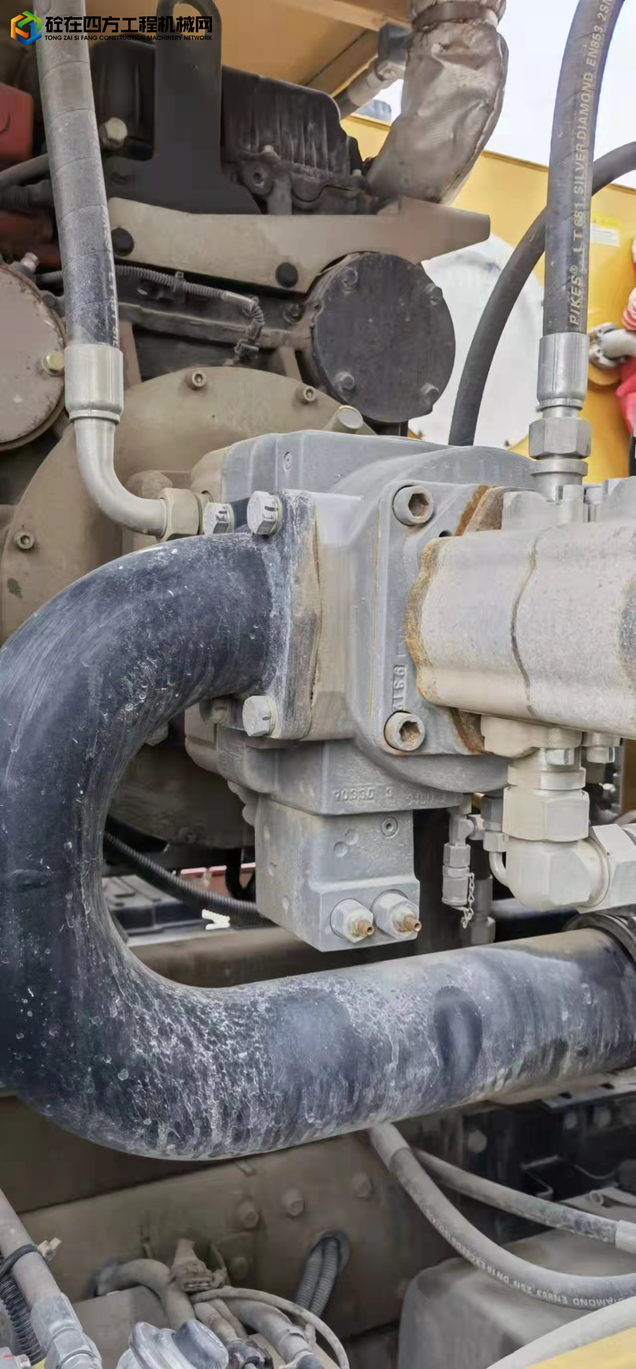 https://images.tongzsf.com/tong/truck_machine/20220223/16215c52e94069.jpg