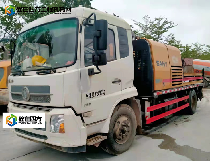 https://images.tongzsf.com/tong/truck_machine/20220223/16215cafbf0c44.jpg