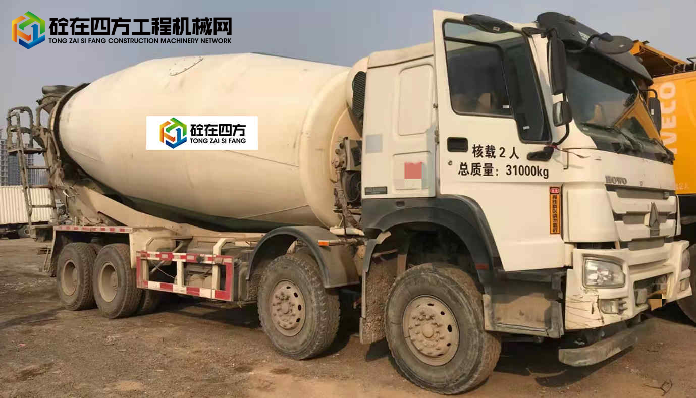 https://images.tongzsf.com/tong/truck_machine/20220224/16217359f10ff1.jpg