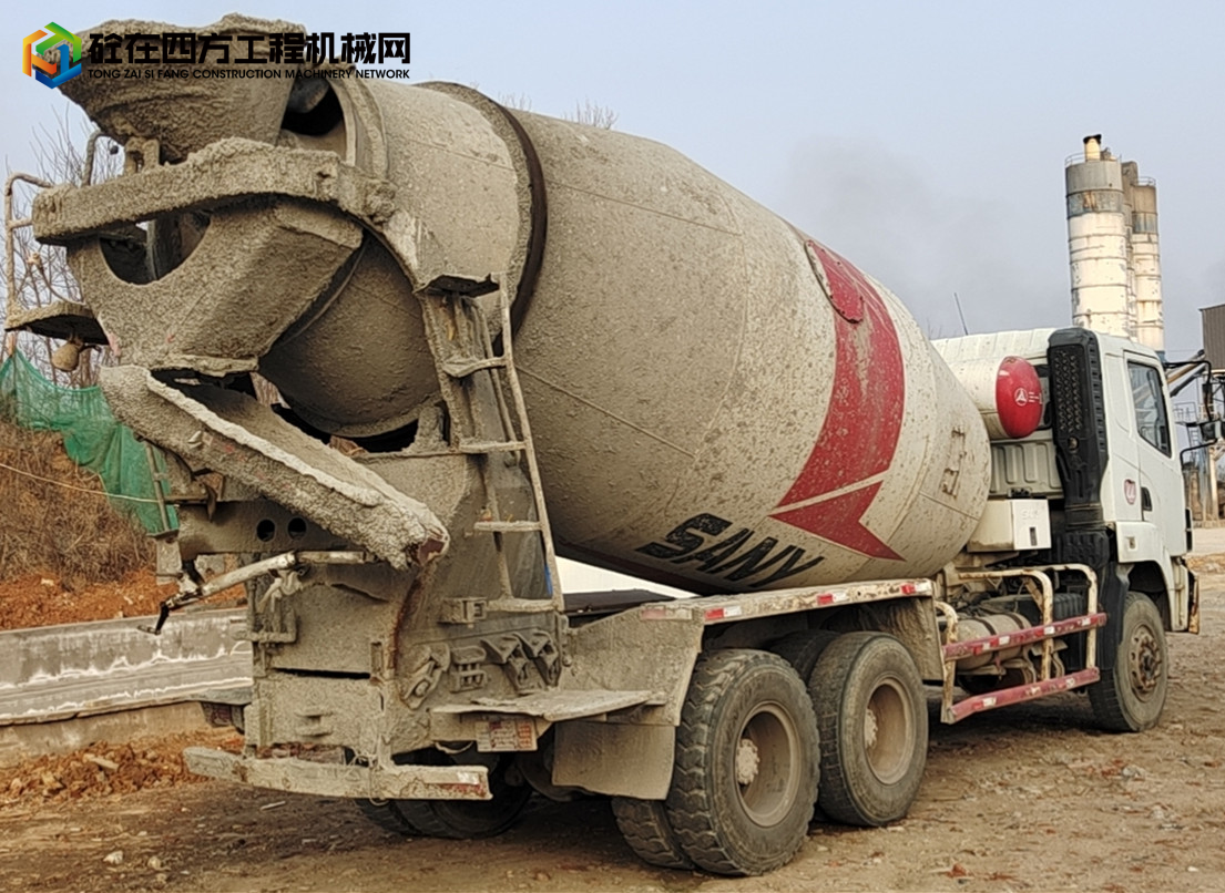 https://images.tongzsf.com/tong/truck_machine/20220225/162182e268a3c1.jpg