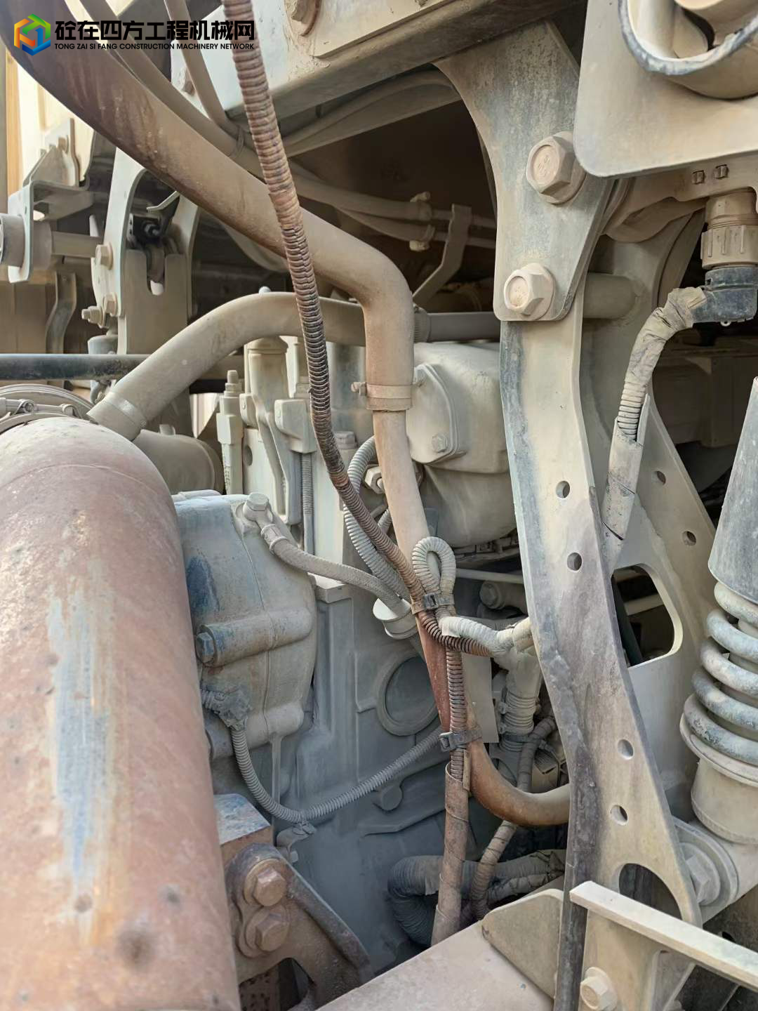 https://images.tongzsf.com/tong/truck_machine/20220225/16218308de2a78.jpg