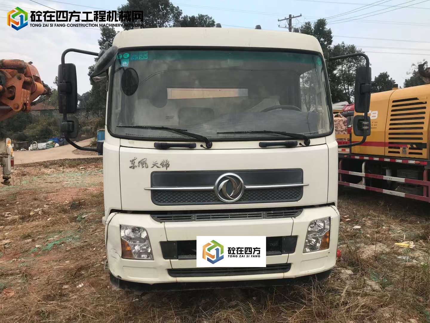 https://images.tongzsf.com/tong/truck_machine/20220226/16219952f66061.jpg