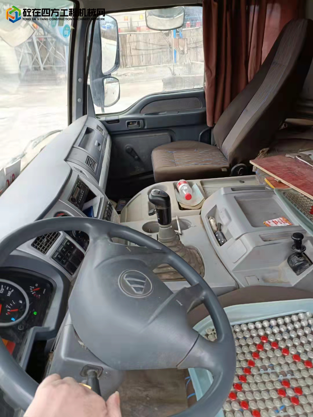 https://images.tongzsf.com/tong/truck_machine/20220228/1621c71ed5c9b1.jpg