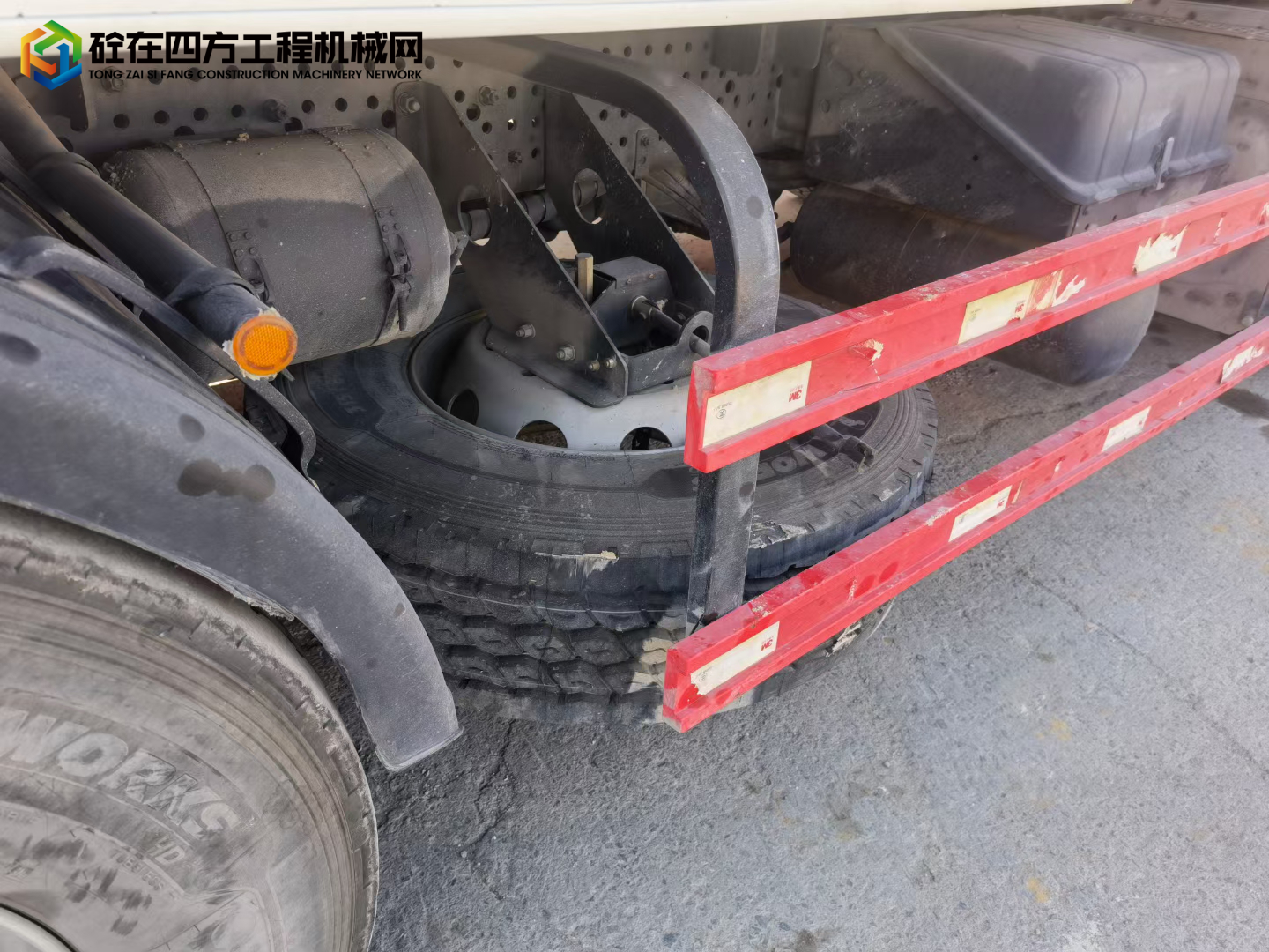 https://images.tongzsf.com/tong/truck_machine/20220228/1621cb6e16efcc.jpg
