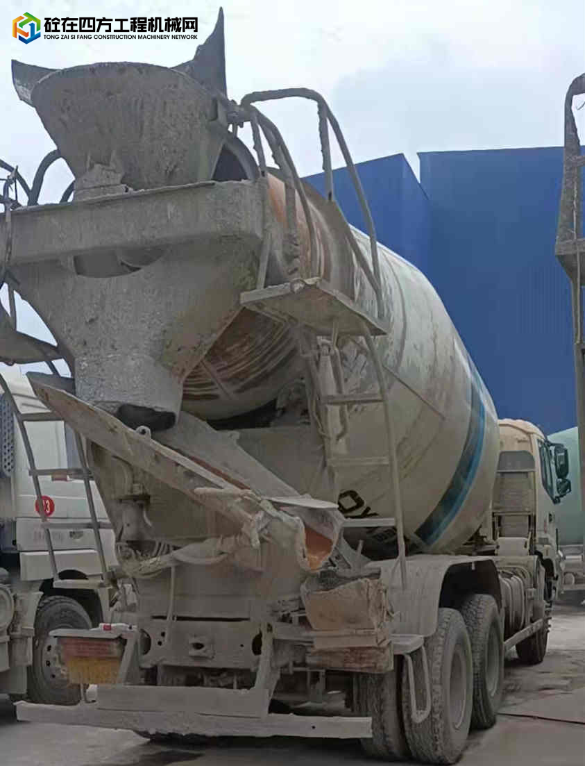 https://images.tongzsf.com/tong/truck_machine/20220303/1622080dbdb6d3.jpg