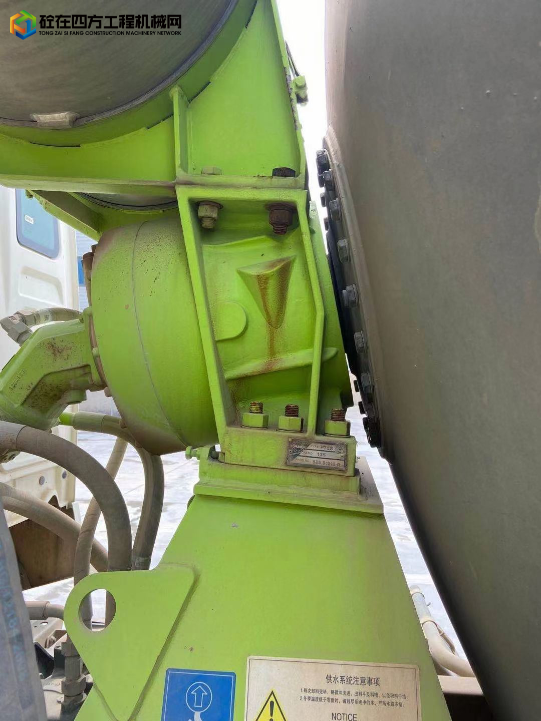 https://images.tongzsf.com/tong/truck_machine/20220304/16221b136f0b95.jpg