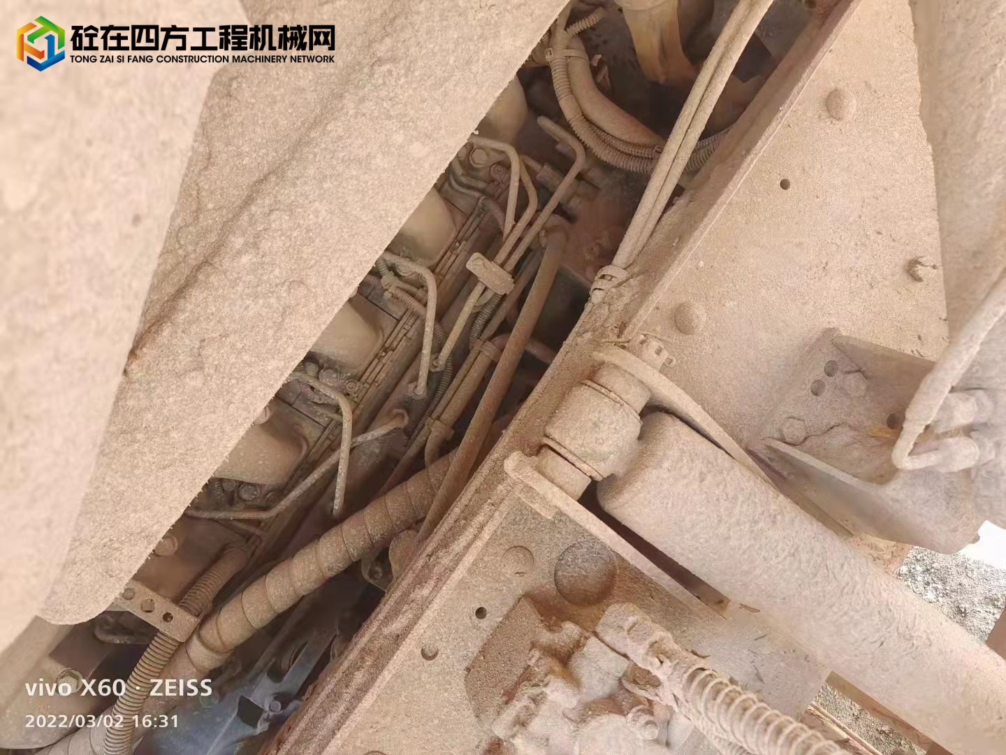 https://images.tongzsf.com/tong/truck_machine/20220304/16221c52d97d5f.jpg