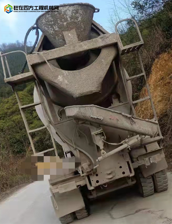https://images.tongzsf.com/tong/truck_machine/20220305/162232f259f531.jpg