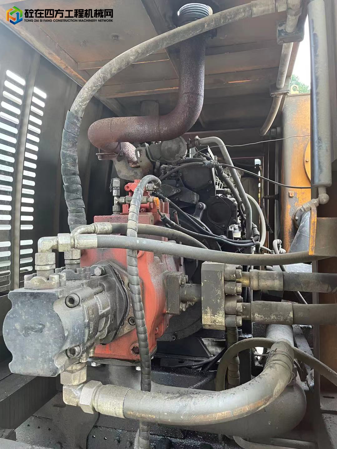 https://images.tongzsf.com/tong/truck_machine/20220307/162256f0f735e6.jpg