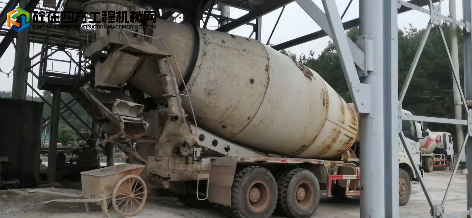 https://images.tongzsf.com/tong/truck_machine/20220307/16225b3bfef100.jpg