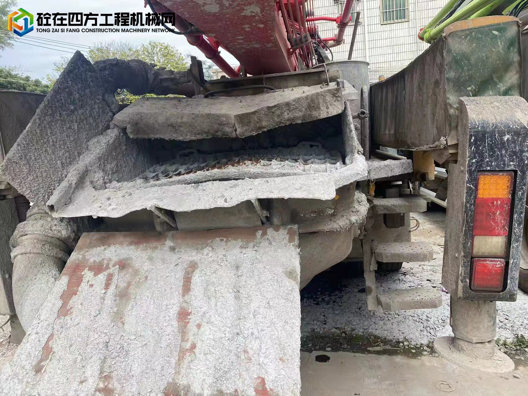 https://images.tongzsf.com/tong/truck_machine/20220307/16225cc1186de3.jpg