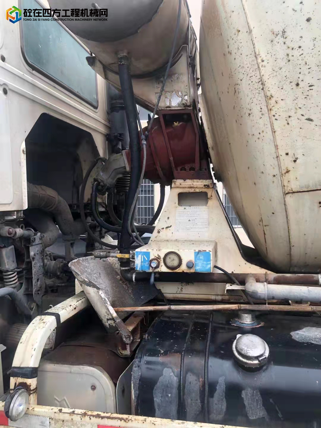 https://images.tongzsf.com/tong/truck_machine/20220308/1622712a84185f.jpg