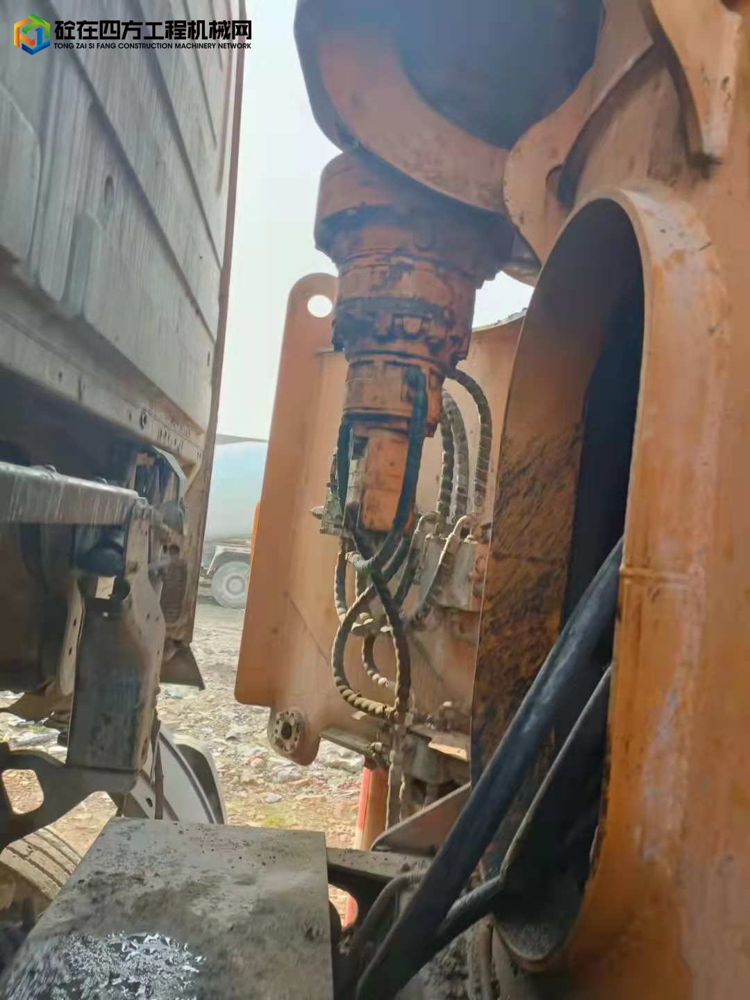 https://images.tongzsf.com/tong/truck_machine/20220309/16228673270f18.jpg
