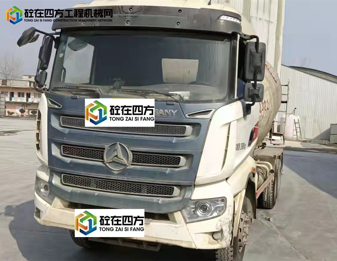 https://images.tongzsf.com/tong/truck_machine/20220309/16228770d85e81.jpg