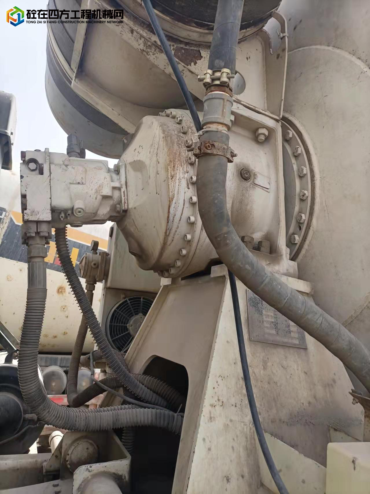 https://images.tongzsf.com/tong/truck_machine/20220310/162297357115b7.jpg