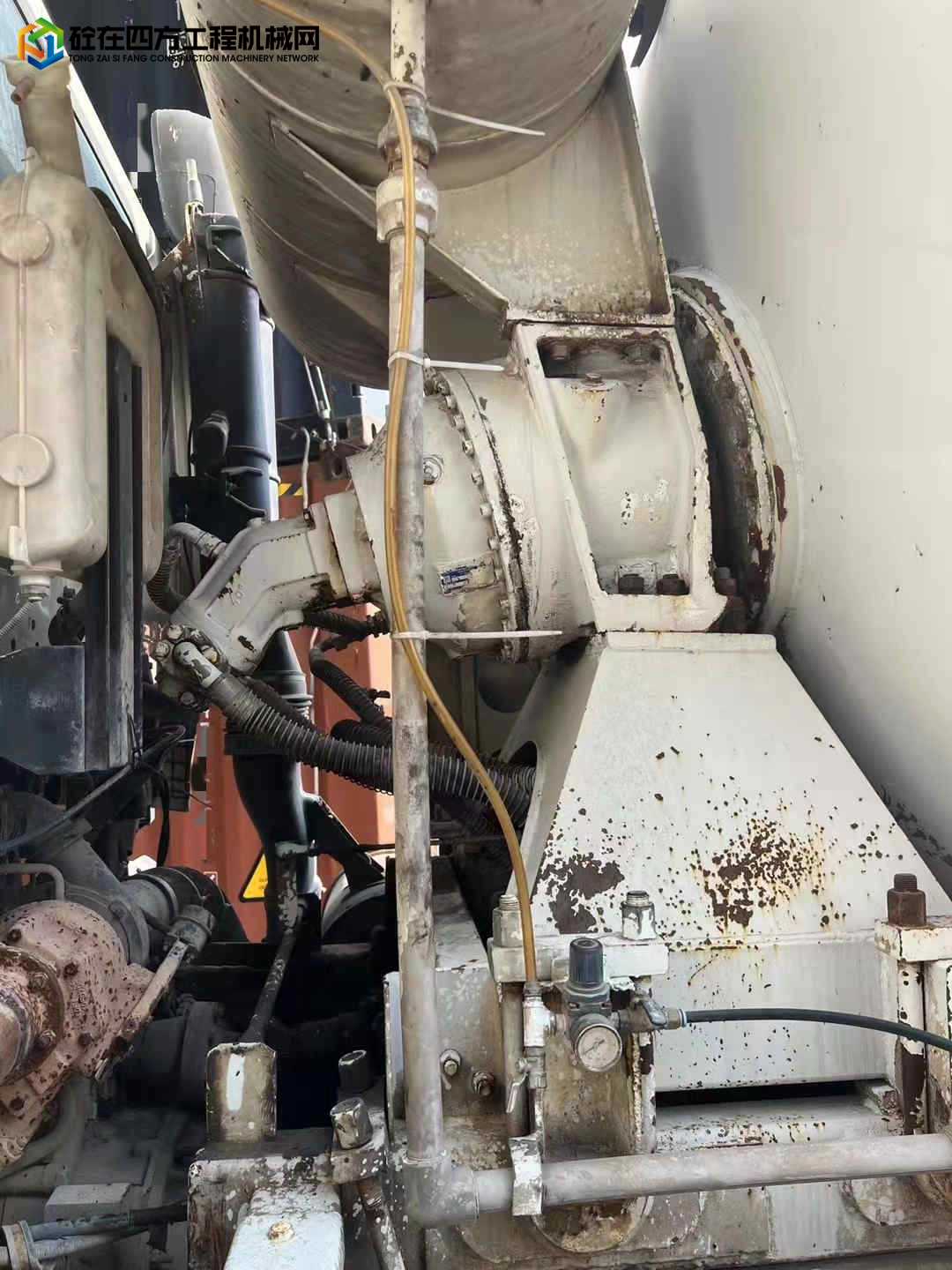 https://images.tongzsf.com/tong/truck_machine/20220310/16229bcc1c5d86.jpg