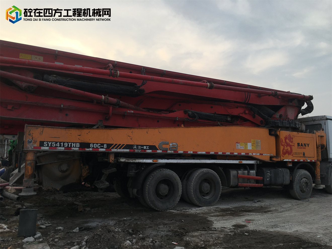 https://images.tongzsf.com/tong/truck_machine/20220311/1622aa3f5a0d84.jpg