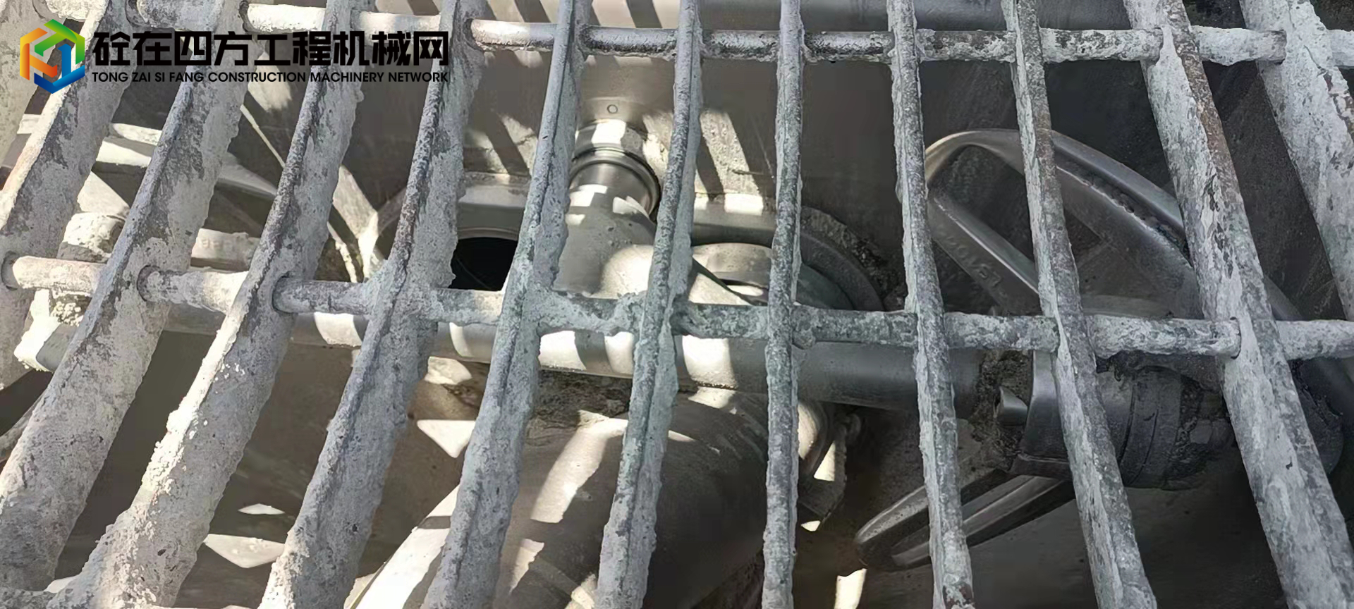 https://images.tongzsf.com/tong/truck_machine/20220311/1622aadcc92552.jpg