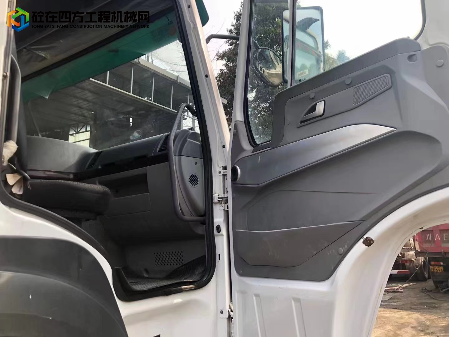 https://images.tongzsf.com/tong/truck_machine/20220311/1622b0405db058.jpg
