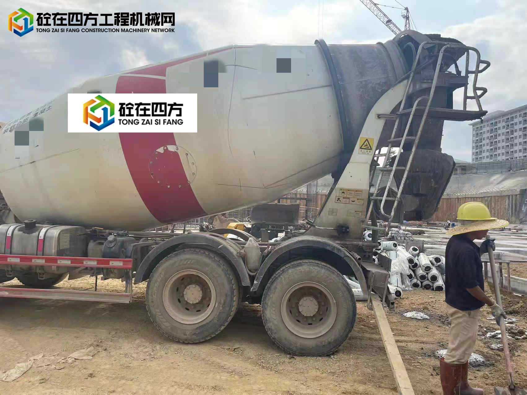 https://images.tongzsf.com/tong/truck_machine/20220312/1622bfc7fdba1e.jpg